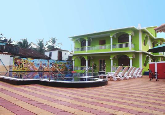 Larios Beach Holidays